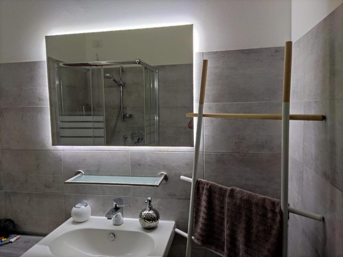 Lovely Apartment Piatti Duomo Milano Exterior foto