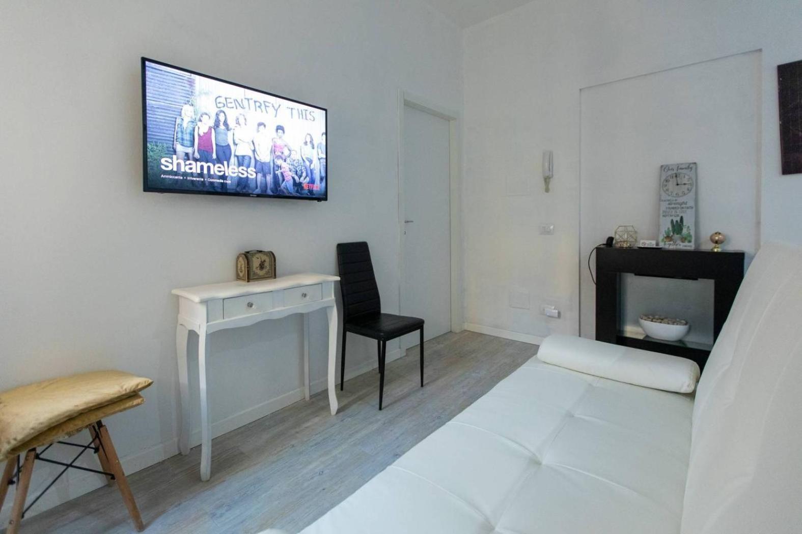 Lovely Apartment Piatti Duomo Milano Exterior foto