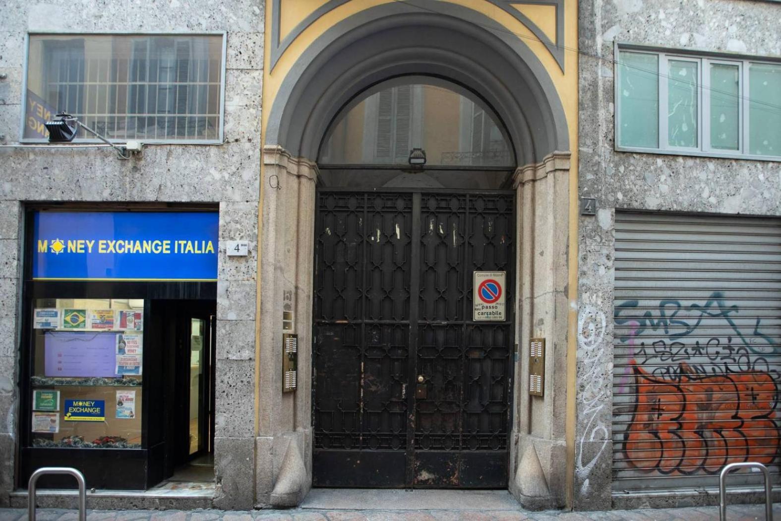 Lovely Apartment Piatti Duomo Milano Exterior foto
